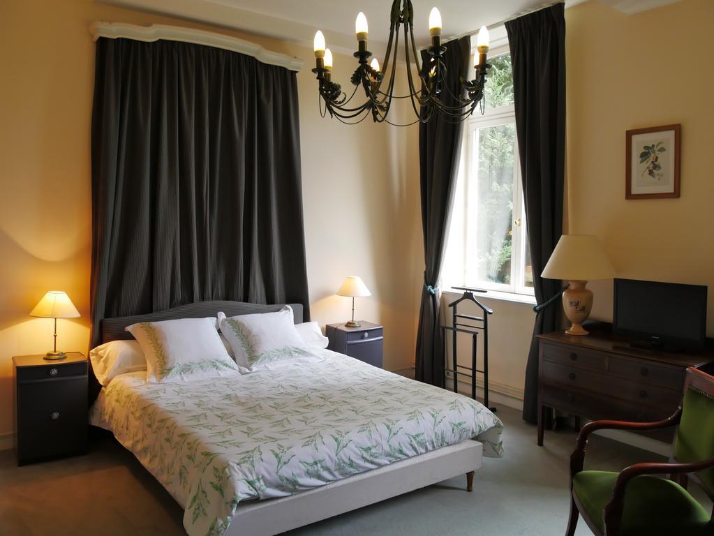Chambres D'Hotes Chateau De Courcelette Hem Δωμάτιο φωτογραφία